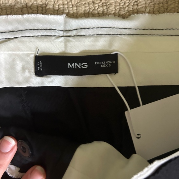 Mango Bermuda shorts with contrast trim - Picture 3 of 5